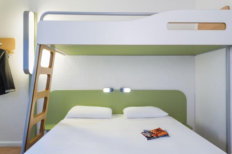 Hotel Ibis Budget Grenoble Sud 2*