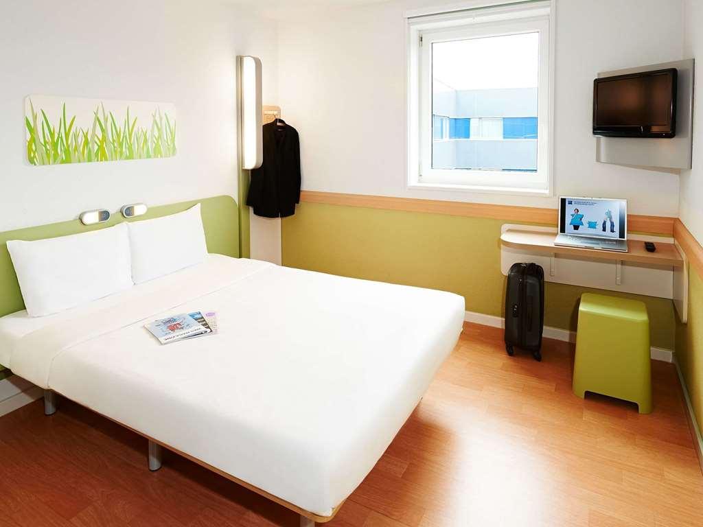 Hotel Ibis Budget Grenoble Sud 2*