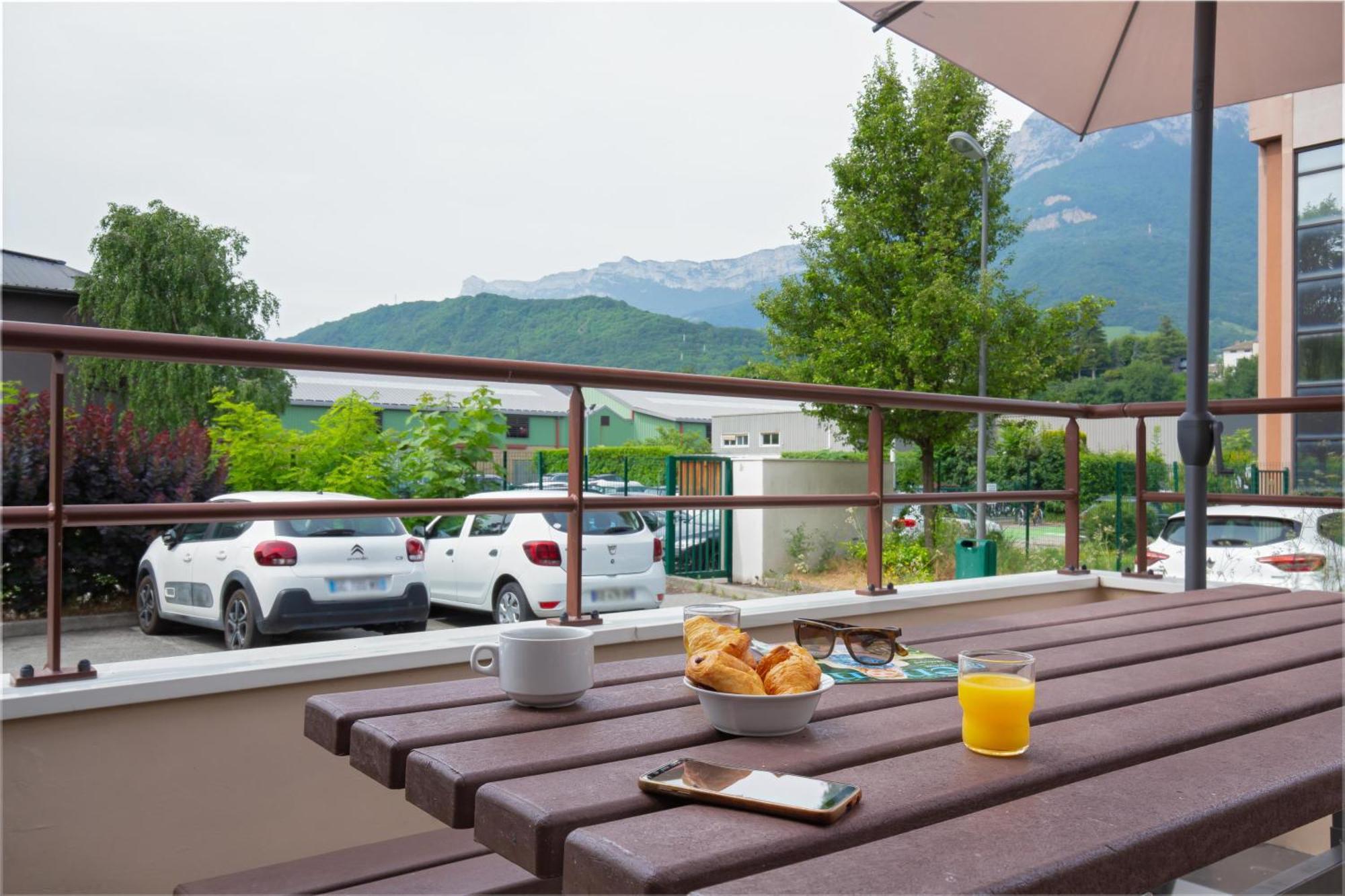 Ibis Budget Grenoble Sud Hotel